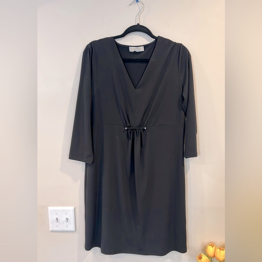 🔥Michael Kors Elegant Black V-Neck Dress🔥